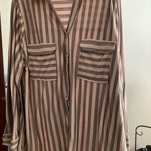 Women’s long sleeve blouse